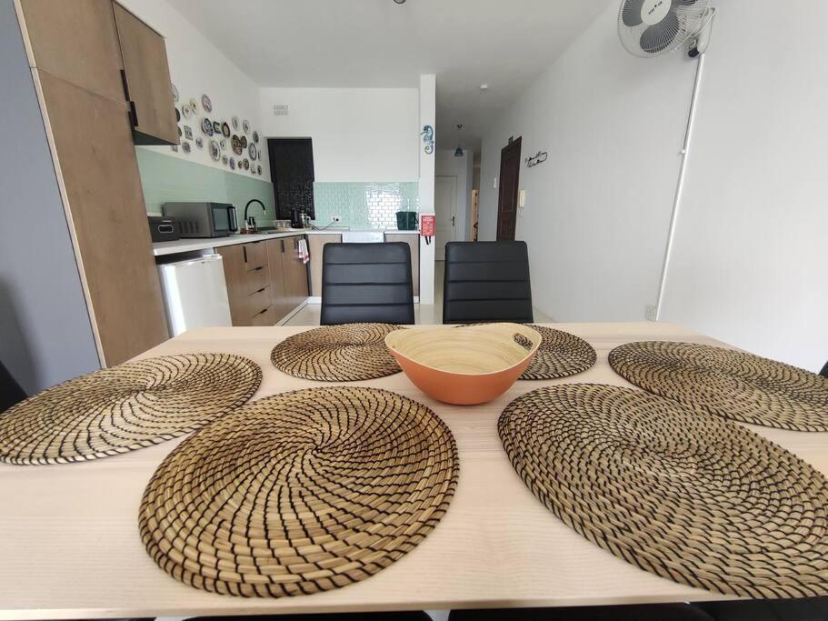 Seaside Serenity - A Lovely Apartment With Views Mellieħa Kültér fotó